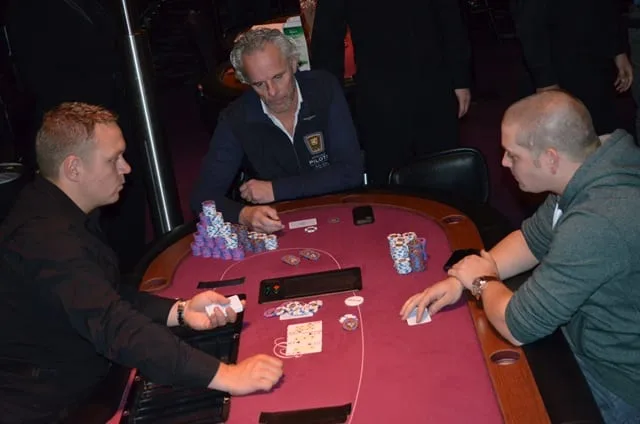 Heads up! | 2014/10 - Breda Poker Series - 700 eu Main Event 